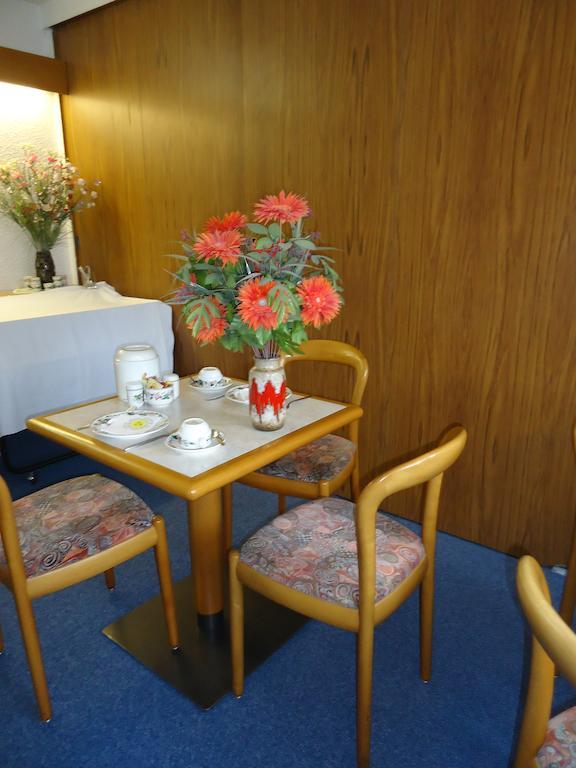 Hotel Central Oberursel Εξωτερικό φωτογραφία